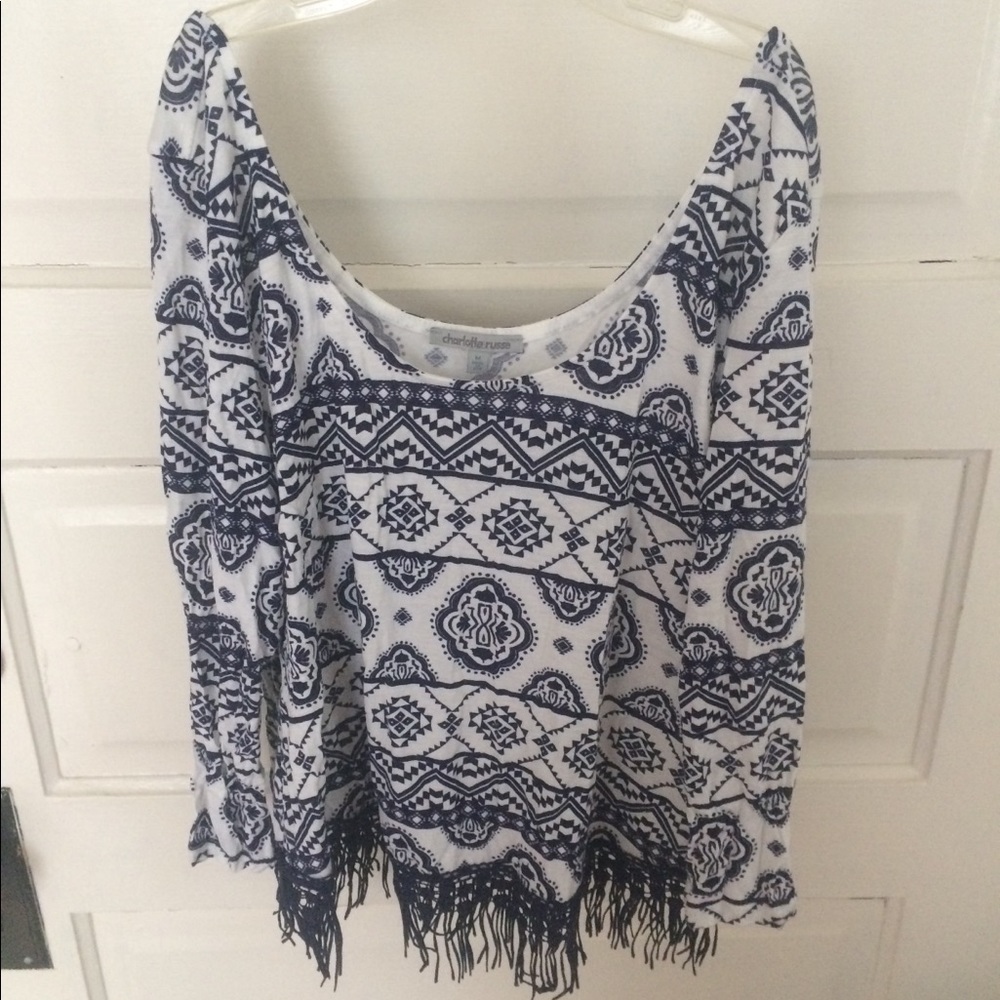 Wide shoulder top